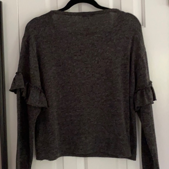 Grey sweater - Picture 4 of 4